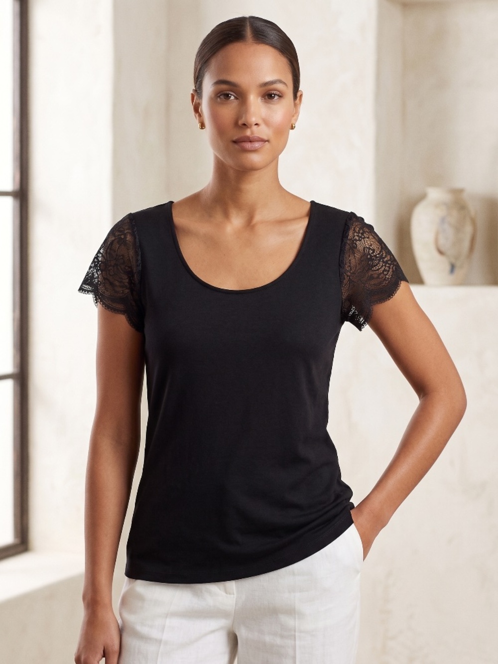Lauren Ralph Lauren Black Lace Cap Sleeve Scoop Neck Top (M)